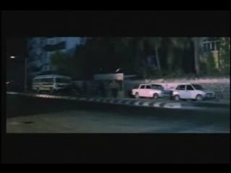 YouTube - Tu Meri Zindagi Hai - Kumar Sanu, Anuradha (Aashiq