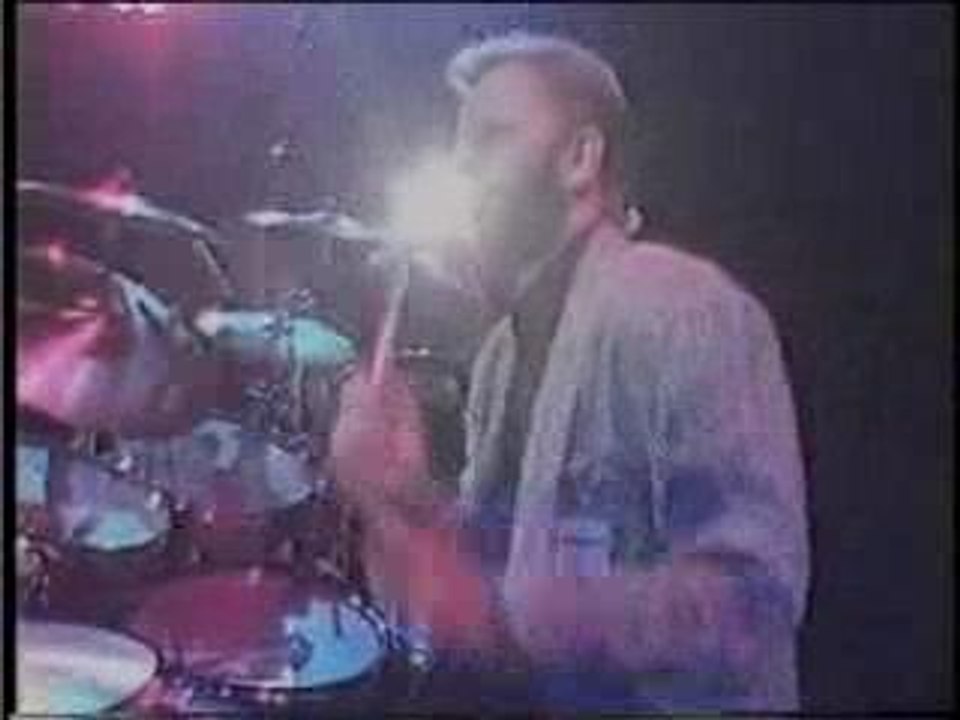 Beatles - While My Guitar Gently Weeps