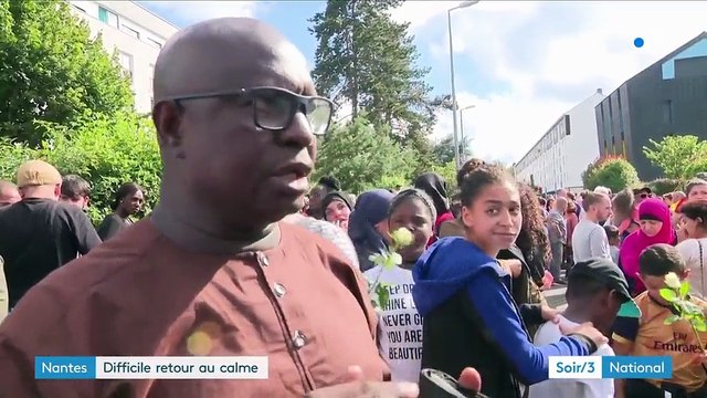 Nantes : marche blanche après la mort d'un jeune tué par un policier