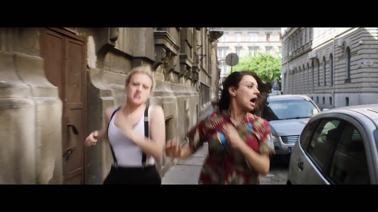 The Spy Who Dumped Me Orijinal Klip