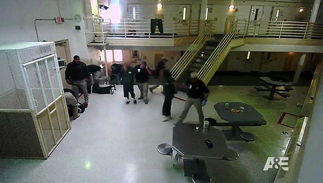 Behind Bars Rookie Year s02e12