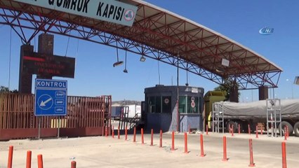 Münbiç ile Tel Rıfat sınırına sevkıyat hız kesmeden sürüyor