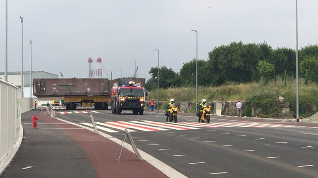 Premier convoi hors norme pour le boulevard des Apprentis