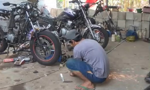 Ubah Motor Bekas Jadi Motor Berkelas