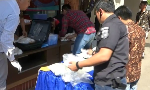 Polisi Tangkap Jaringan Pengedar Sabu Seberat 21,4 Kg