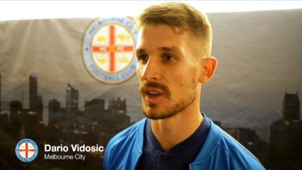 لقطة: كرة قدم: غوارديولا يفاجئ مشجّعي سيتي في ملبورن