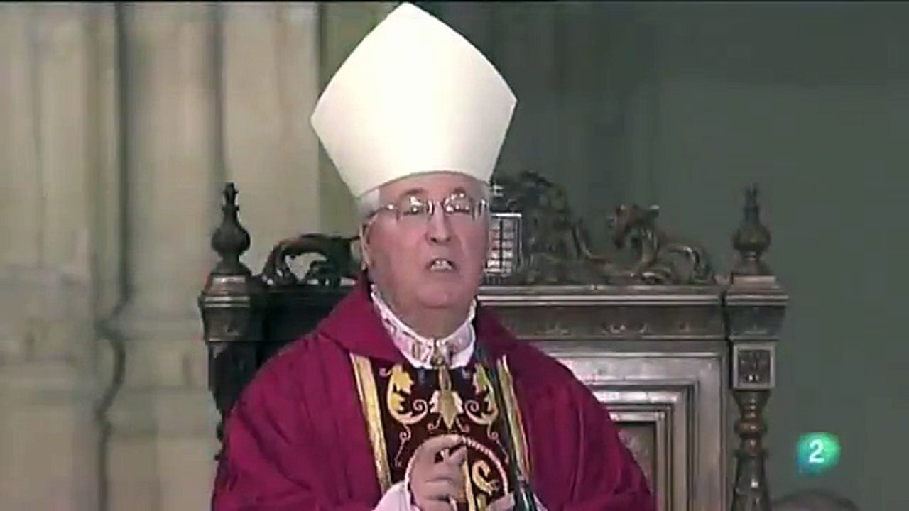 El Obispo de Alcalá, Juan Antonio Reig Pla, en su acto de culto el viernes santo