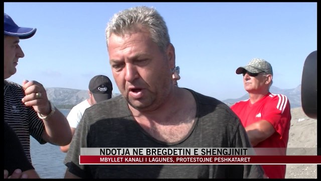 Ndotja në bregdetin e Shëngjinit, protestojnë peshkatarët - News, Lajme - Vizion Plus