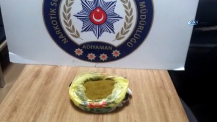 Kayanın altına gizlenen bonzaiyi narkotik köpeği Zeta buldu