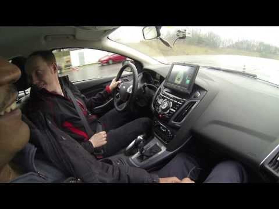 Ford Obstacle Avoidance | AutoMotoTV