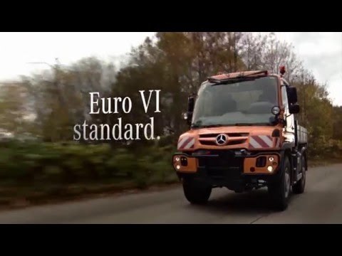 The new Mercedes-Benz Unimog implement carrier Euro VI Trailer | AutoMotoTV
