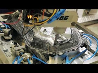 BMW i3 - Life module production | AutoMotoTV