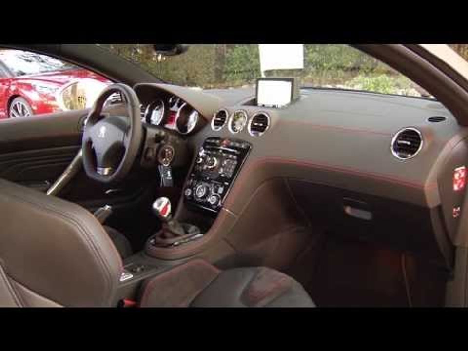 Peugeot RCZ R Interior Design | AutoMotoTV