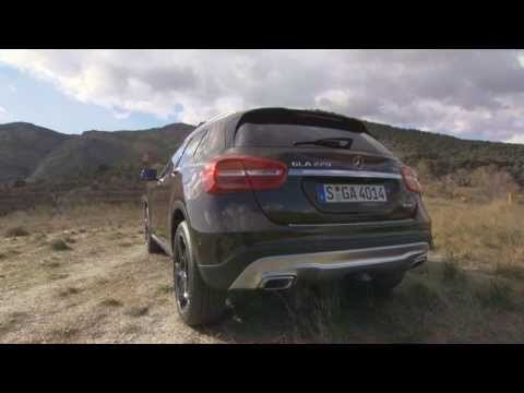 Mercedes-Benz GLA 220 CDI 4MATIC orientbrown metallic - Design | AutoMotoTV