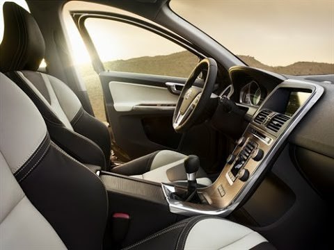 Volvo XC60 Interior Design | AutoMotoTV