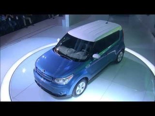 2015 Kia Soul at Chicago Auto Show 2014 | AutoMotoTV
