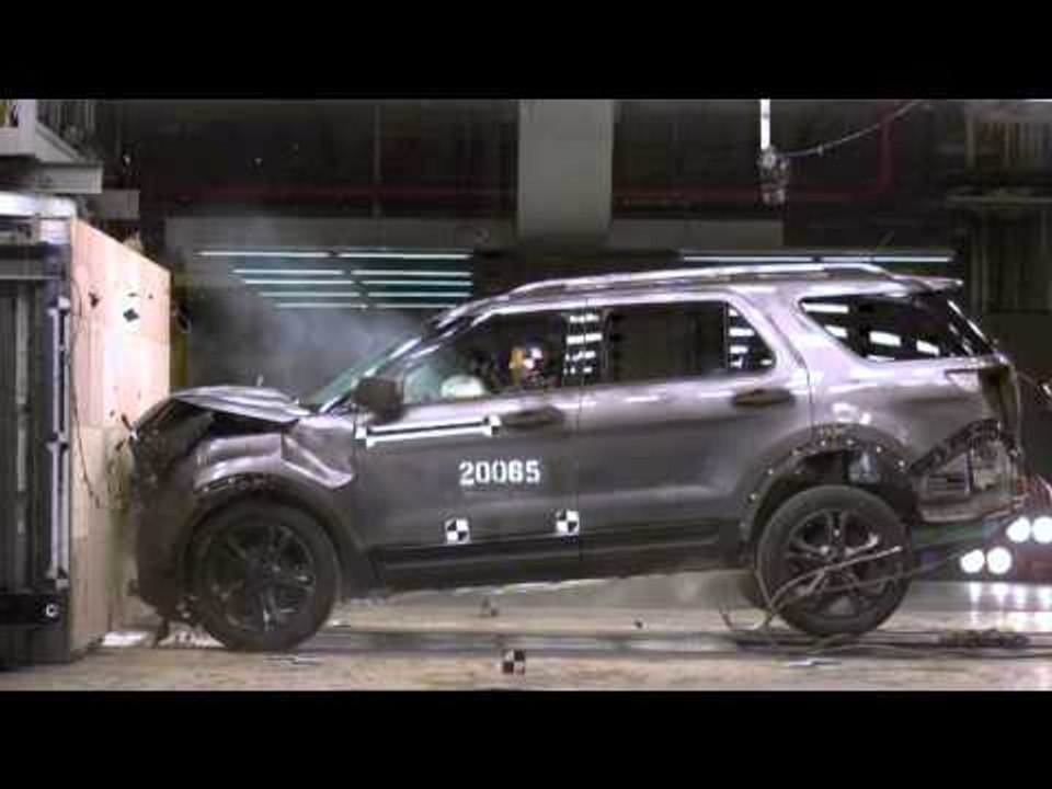 Ford Explorer Crash test AutoMotoTV video Dailymotion