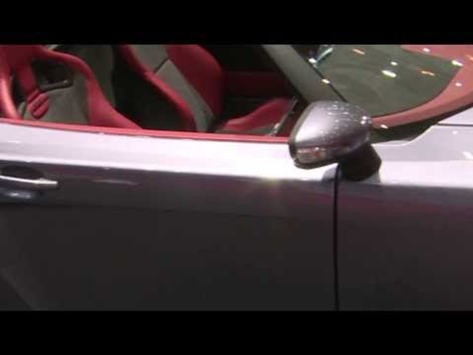 Pariss Electric Roadster at Geneva Auto Show 2014 | AutoMotoTV