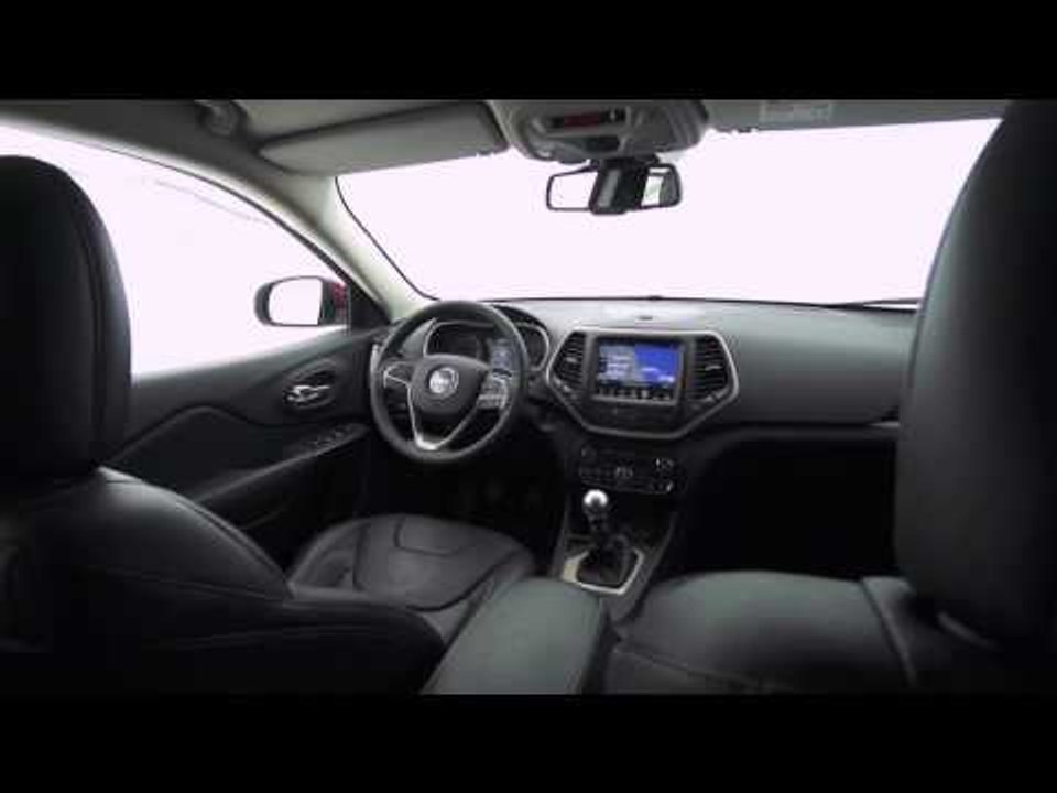 2014 Jeep Cherokee Limited Interior Design | AutoMotoTV