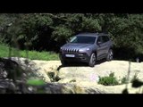 2014 Jeep Cherokee Trailhawk Mountain Drive Test | AutoMotoTV