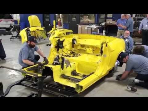 Preparing the 2015 Ford Mustang for the Empire State Building | AutoMotoTV