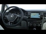 Volkswagen Golf Sportsvan Interior Design - Driving event St. Tropez | AutoMotoTV
