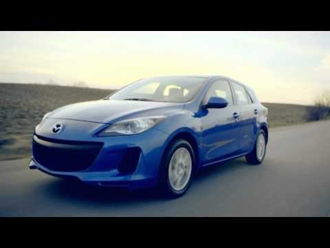 MY2012 Mazda3 5 door with SKYACTIV driving
