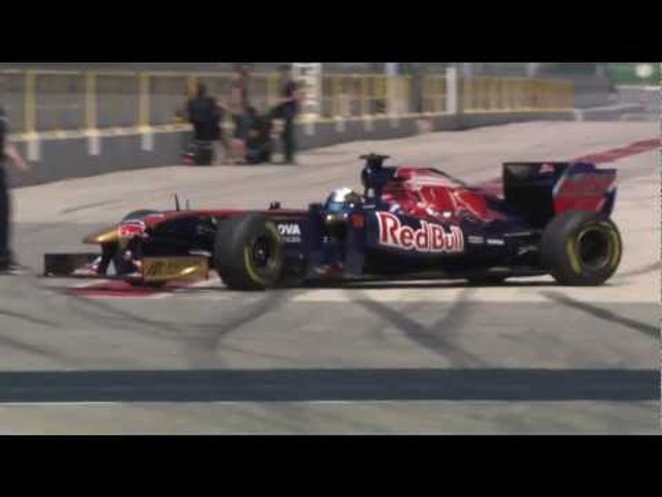 Formula 1 2011   Scuderia Toro Rosso   Track Day   Sebastien Buemi   Speedcar