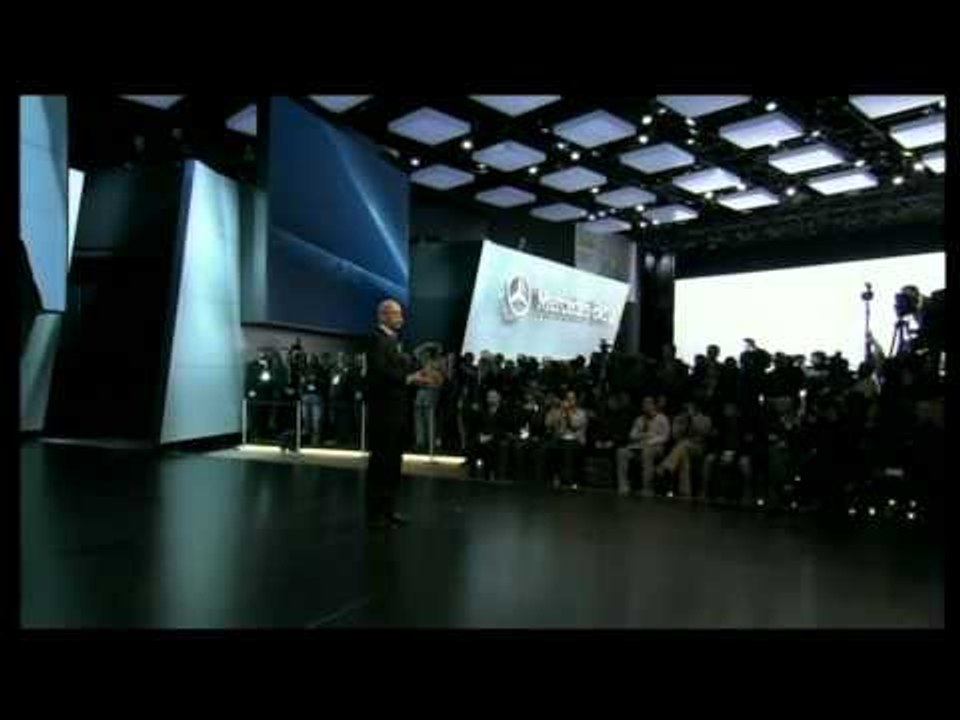 Mercedes Benz Detroit 2011 NAIAS Press Conference