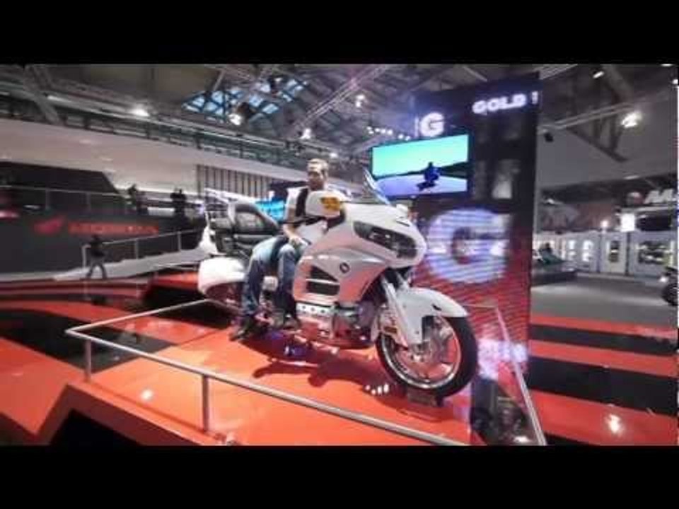 Honda Press Conference EICMA 2011   general views