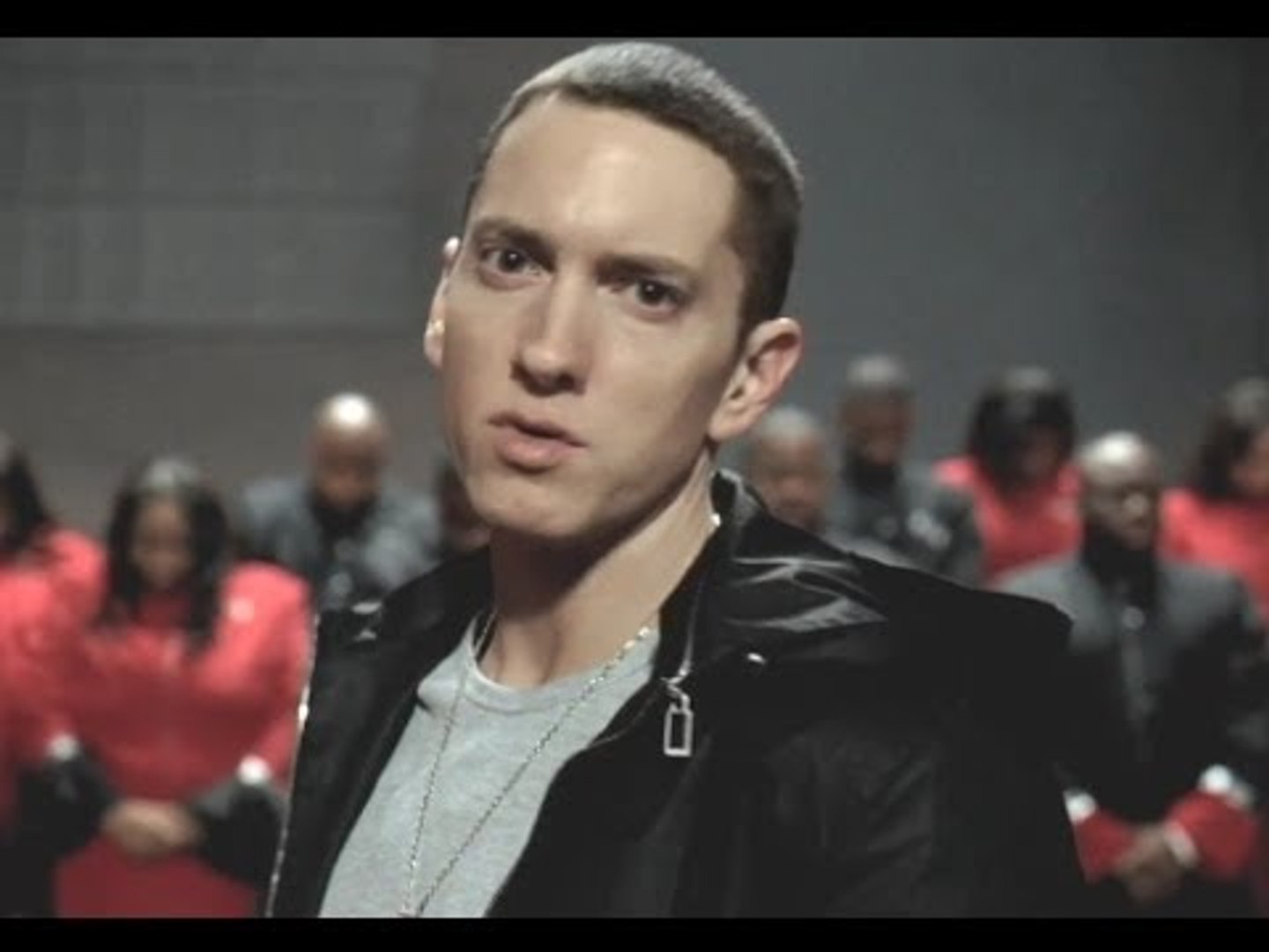 Chrysler Eminem Super Bowl Commercial - Born Of Fire - 2011 NFL Super Bowl  Ad - video Dailymotion