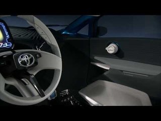 2011 NAIAS   Toyota Prius c Concept interior