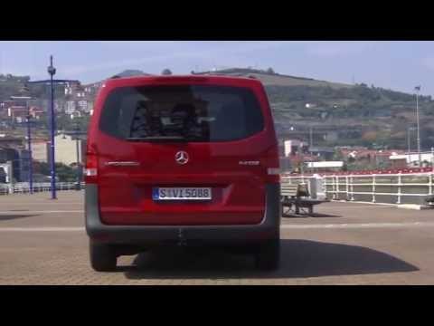 Mercedes-Benz Vito Tourer BASE 114 CDI Design | AutoMotoTV