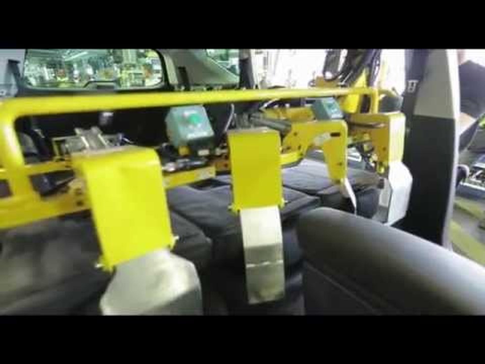 2014 Renault Georges Besse plant in Douai - press film 2 | AutoMotoTV