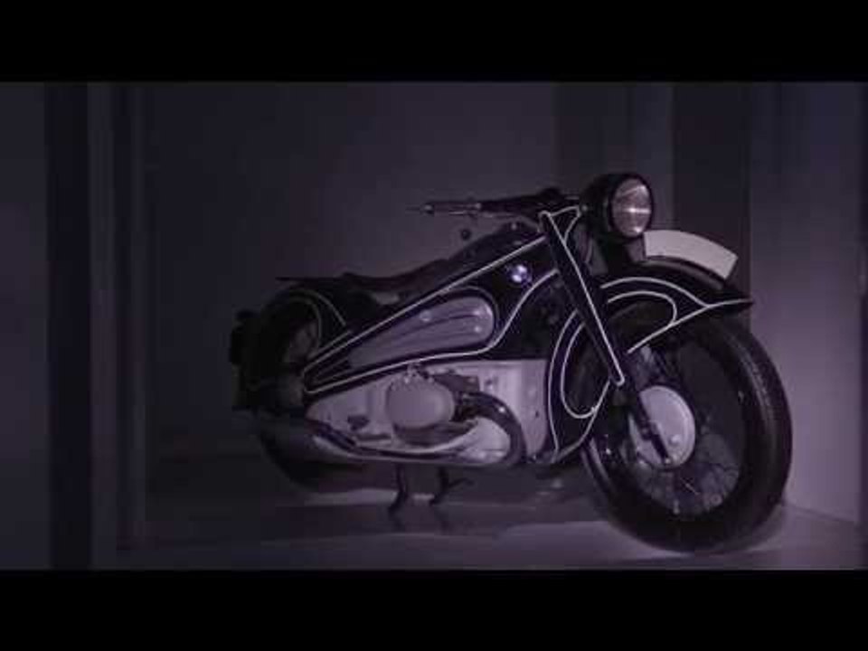 A Night at the BMW Museum - BMW motorcycles | AutoMotoTV