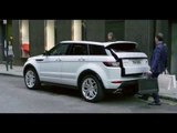 Range Rover Evoque Driving in the City | AutoMotoTV