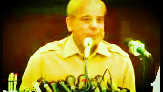 صدر پاکستان مسلم لیگ(ن) شہباز شریف احتساب عدالت کے فیصلہ کے حوالے سے اہم پریس کانفرنس سے خطاب کر رہے1