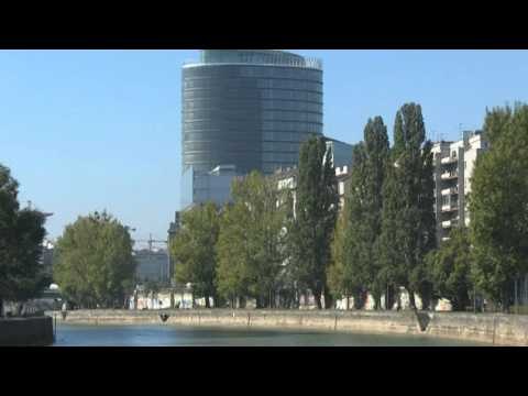 Mercedes Benz B 200 CDI Jupiter Red Driving Event Vienna Austria