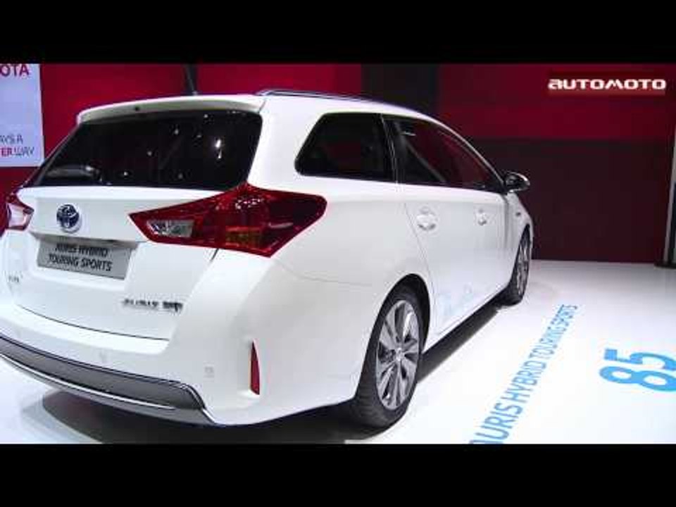 Toyota Auris Touring Sport Live Geneva Motor Show 2013