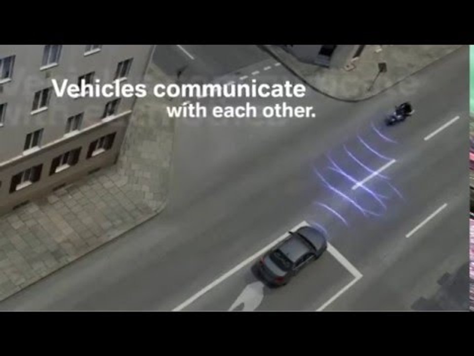 BMW Motorrad ConnectedRide   Left Turn Assistant