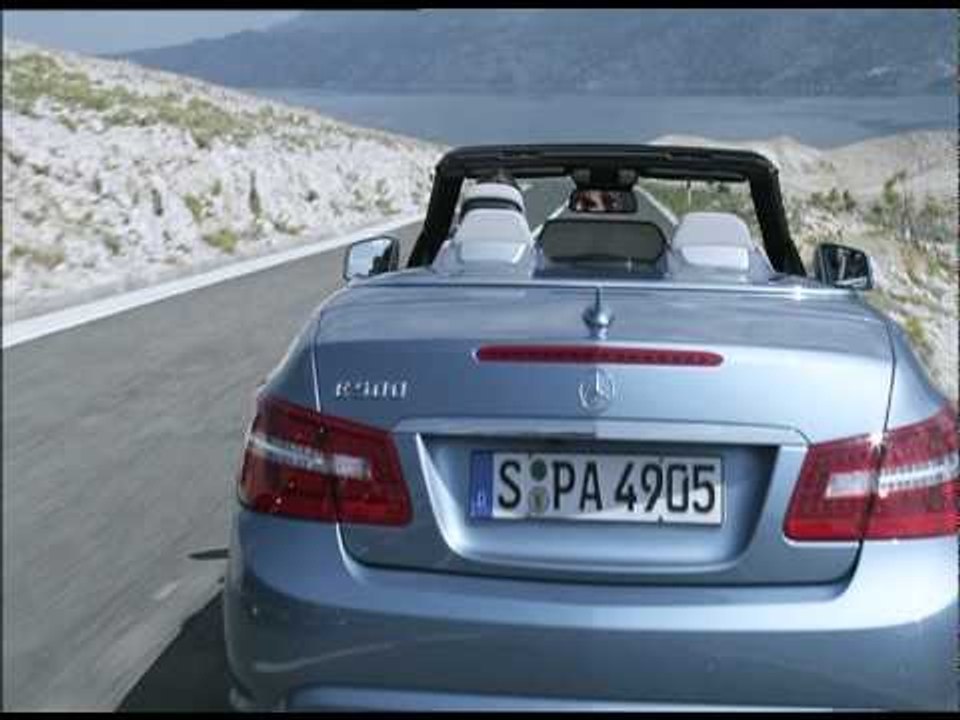 Mercedes-Benz E-Class Convertible Trailer