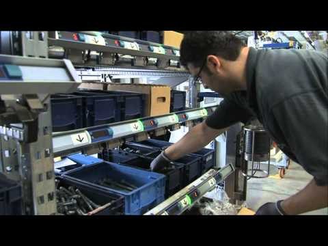 Mercedes-Benz new ACTROS 2011 trucks Engine Production Mannheim