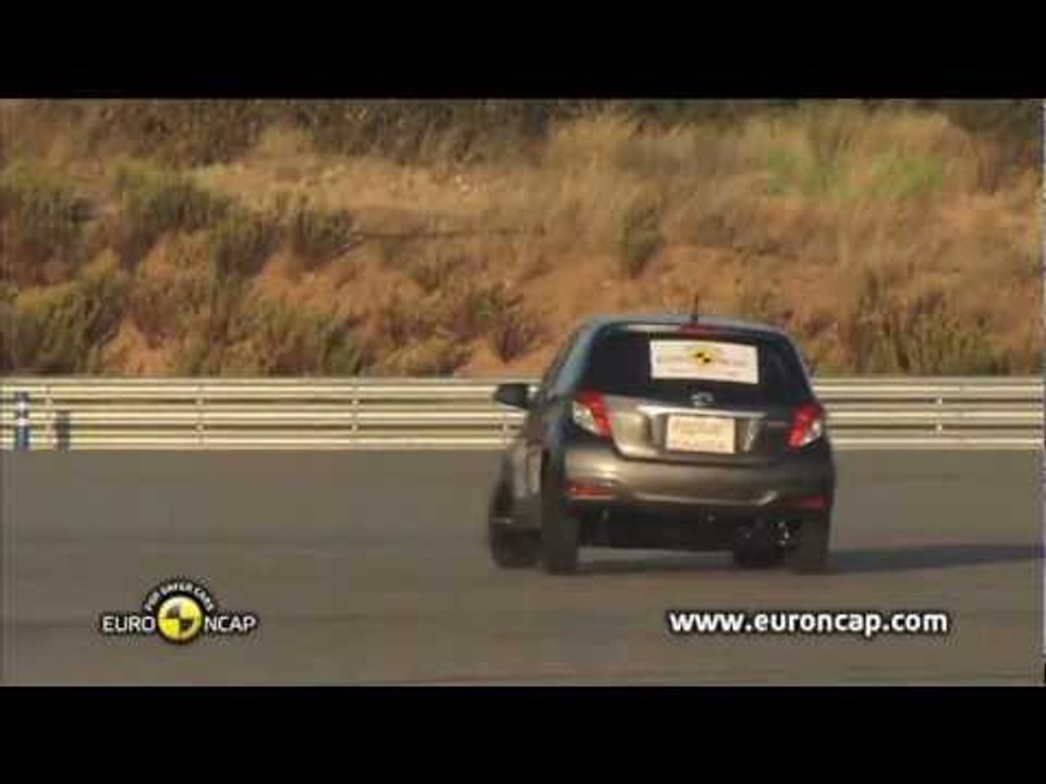 Toyota Yaris ESC Test 2011