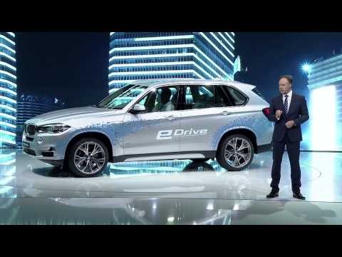 World Premiere BMW X5 xDrive40e at the 2015 Shanghai Auto Show | AutoMotoTV