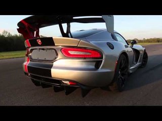 Download Video: 2016 Dodge Viper ACR Exterior Design | AutoMotoTV