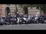 BMW Motorcycles - BMW C evolution | AutoMotoTV