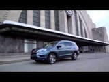 2016 Honda Pilot Elite Driving Video in Blue | AutoMotoTV