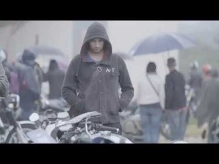 Yamaha protagonist Wheels & Waves with Faster Sons and new special Yard Built | AutoMotoTV