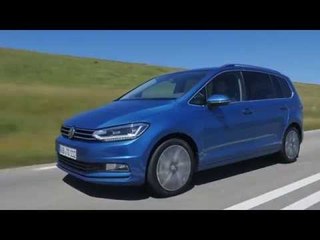 The new Volkswagen Touran - Driving Video | AutoMotoTV