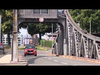 Smart Fortwo Prime - Lava Orange Black - Driving Video Trailer | AutoMotoTV